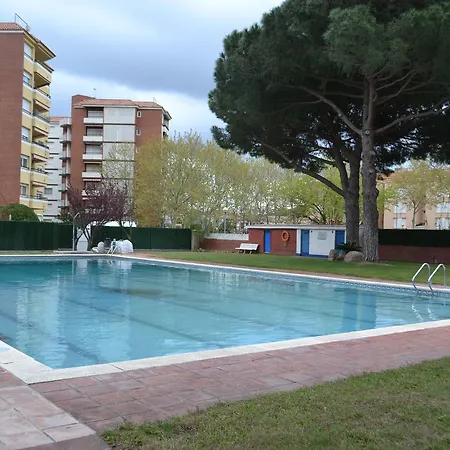 Aro Holding Apartamento *